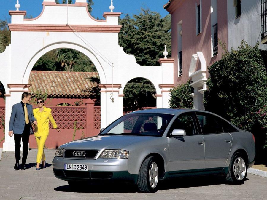  Audi A6 2.4 Sedan (4B, C5) 1997 года  (фото 6 из 13)